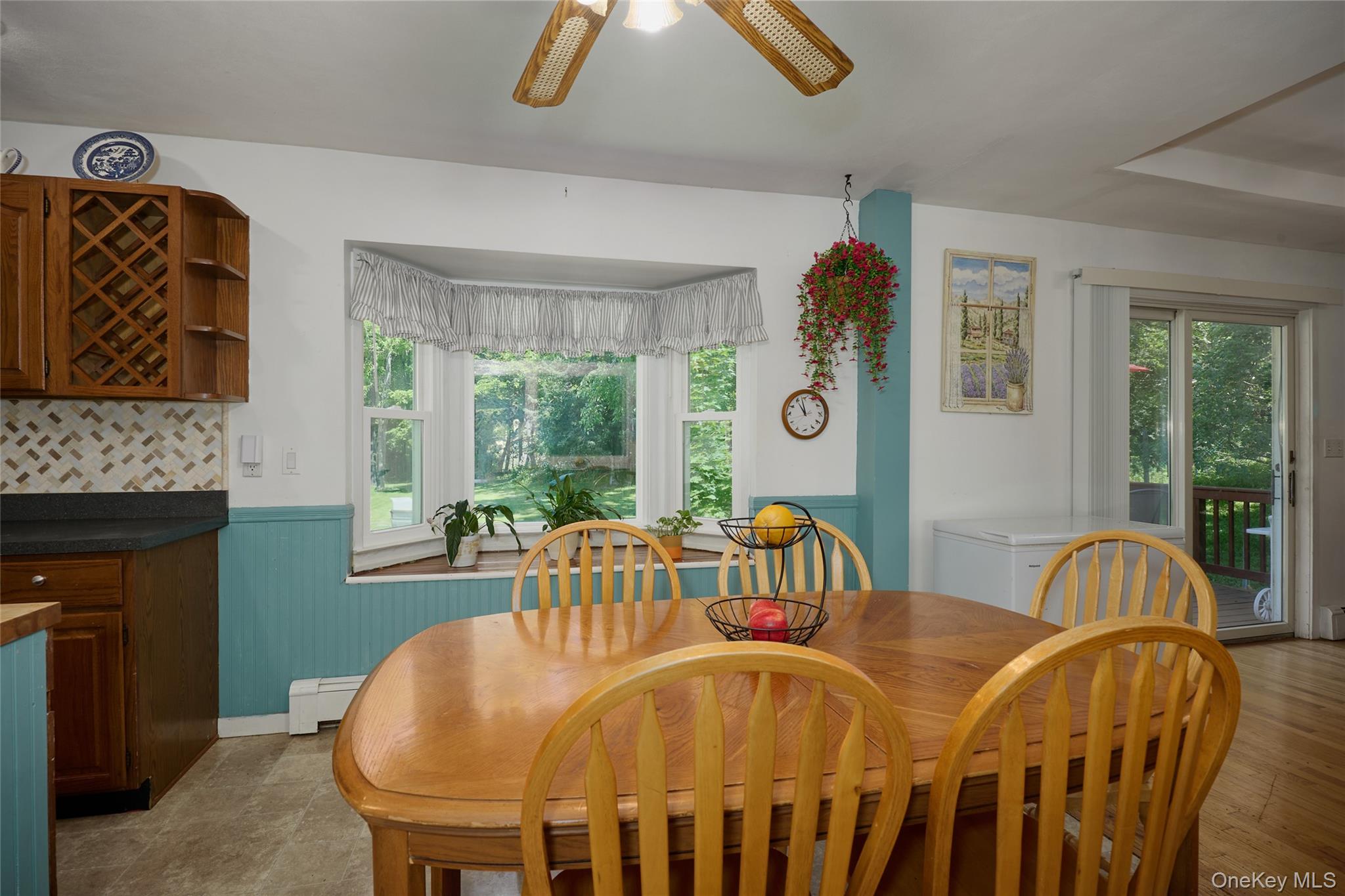 17 Derick Drive Property Photo 13