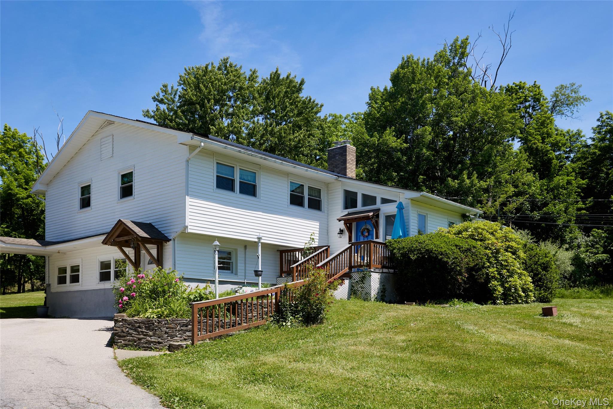 17 Derick Drive Property Photo 48
