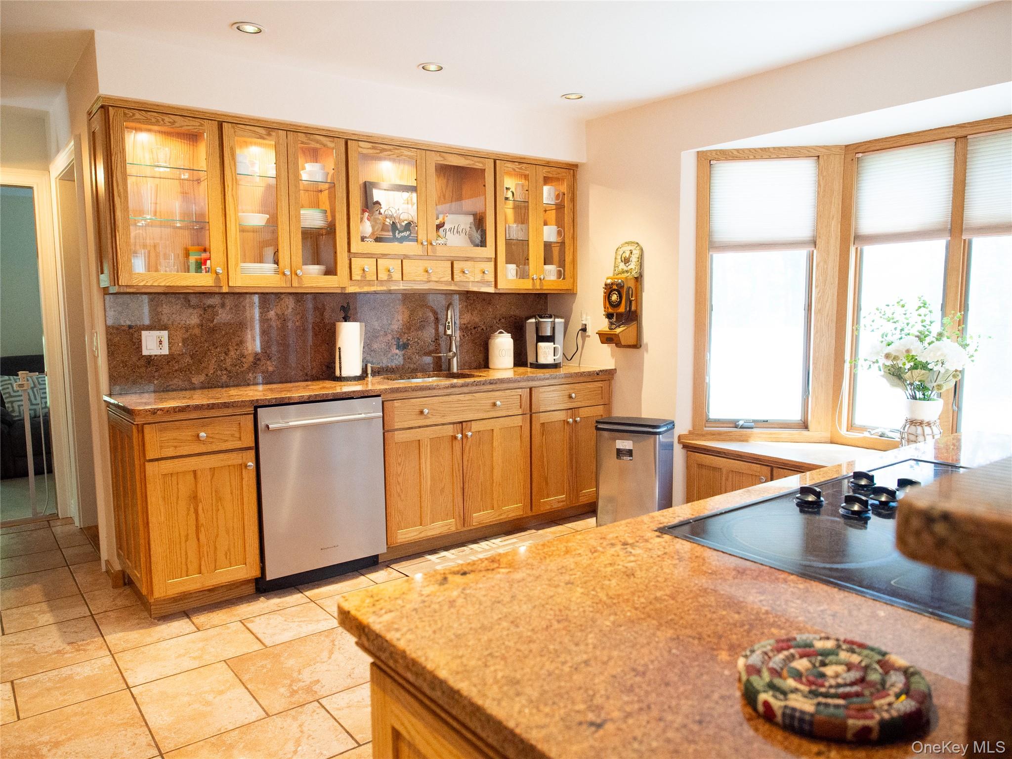 8 Donnatella Lane Property Photo 8