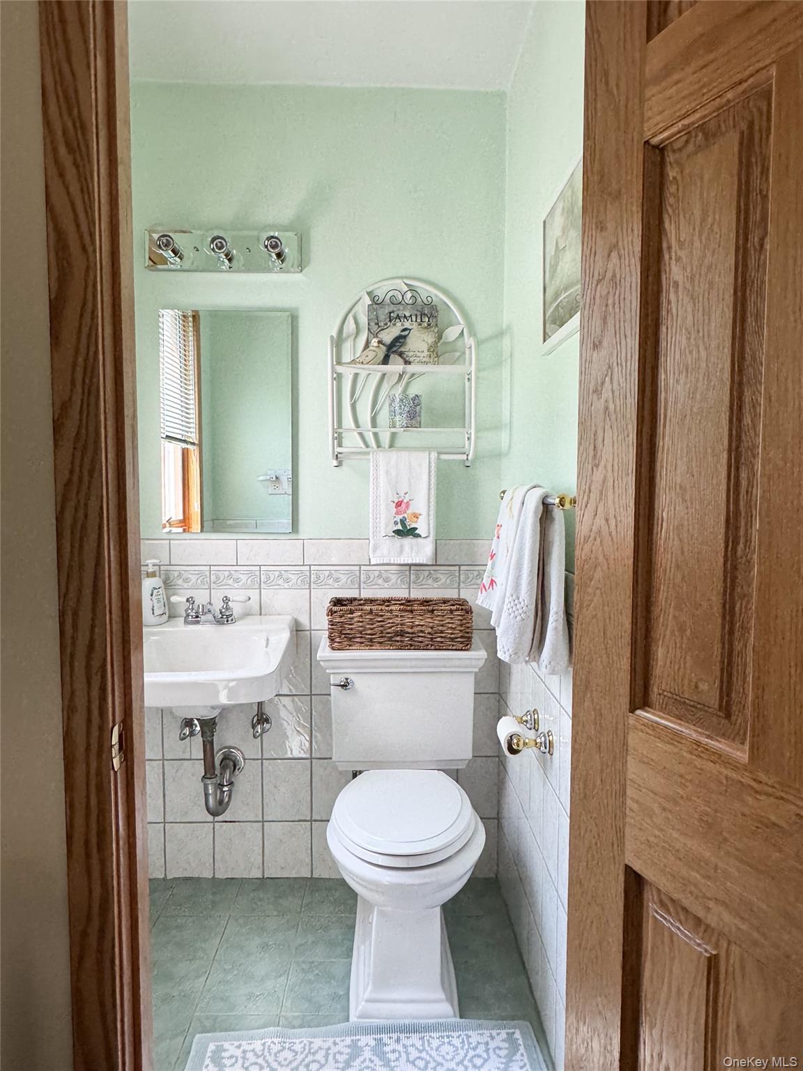 8 Donnatella Lane Property Photo 24