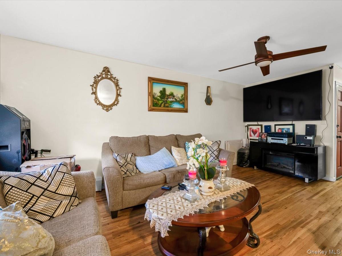 42 Autumn Avenue Property Photo 3