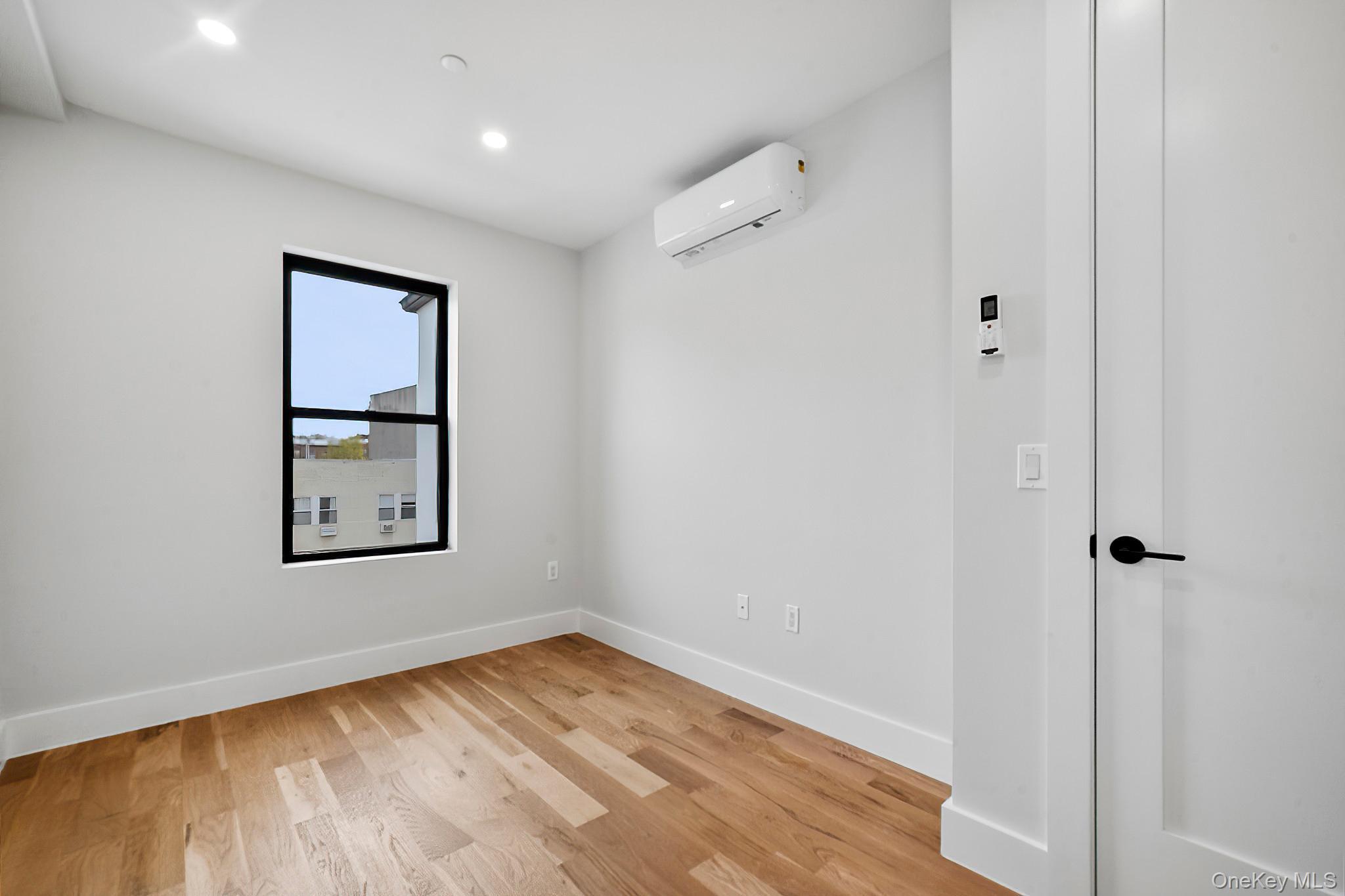 256 Putnam Avenue 4ph Property Photo 8