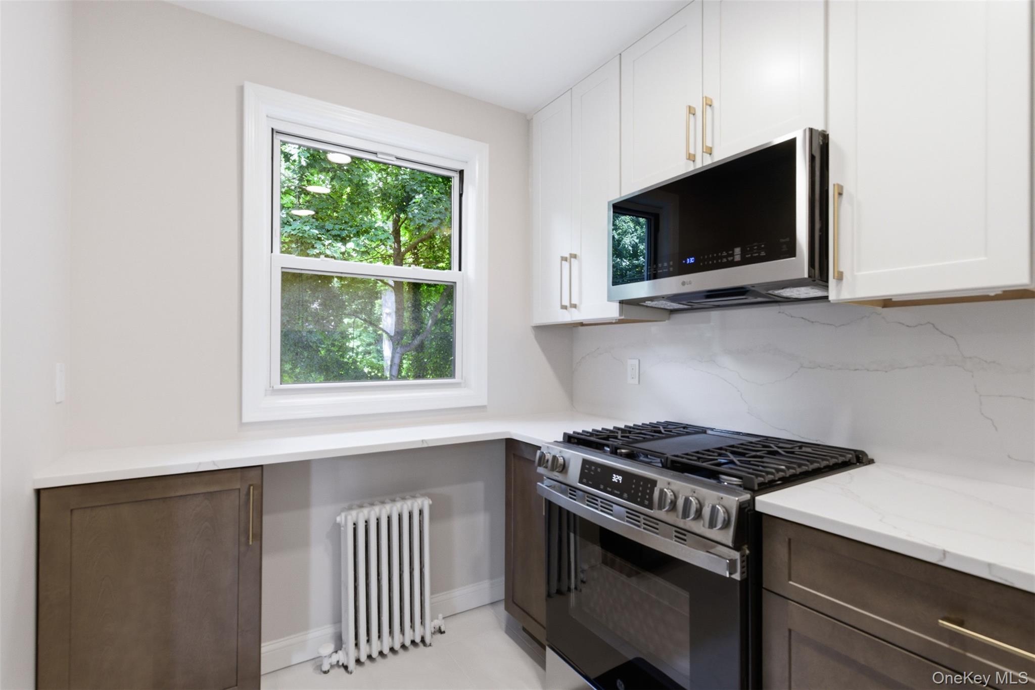 16 Edwards Street 3f Property Photo 6