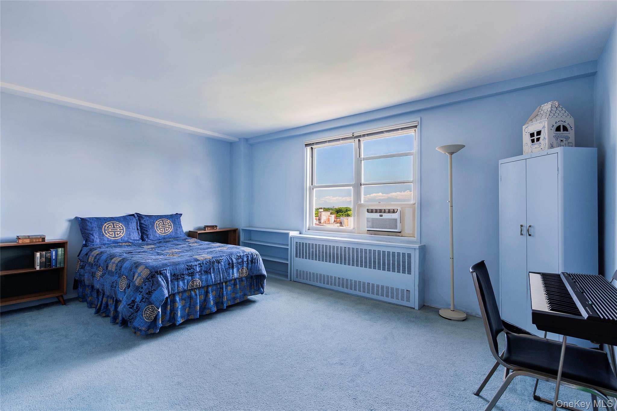 3935 Blackstone Avenue 10c Property Photo 7