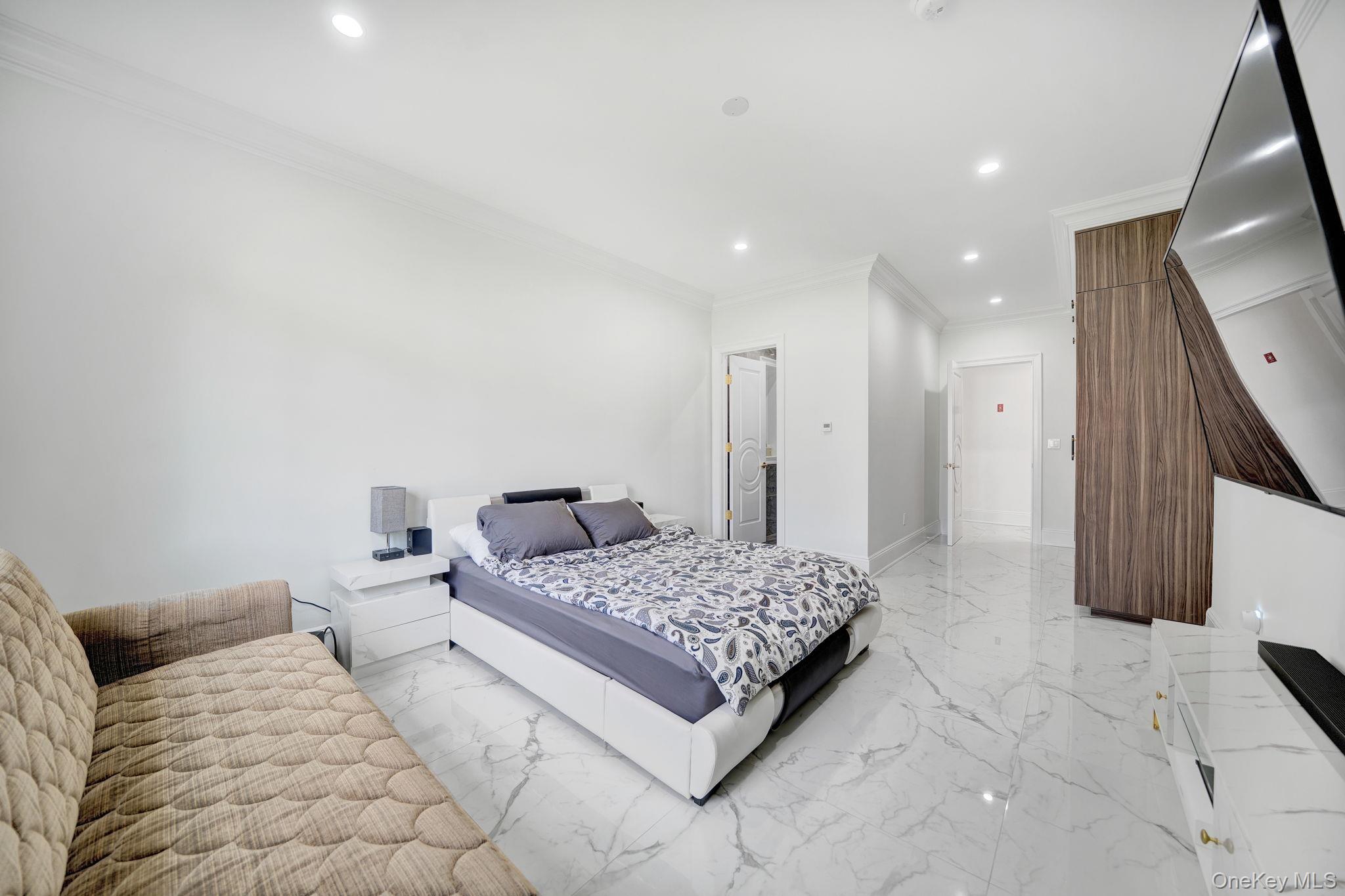 783 Oakleigh Road Property Photo 24