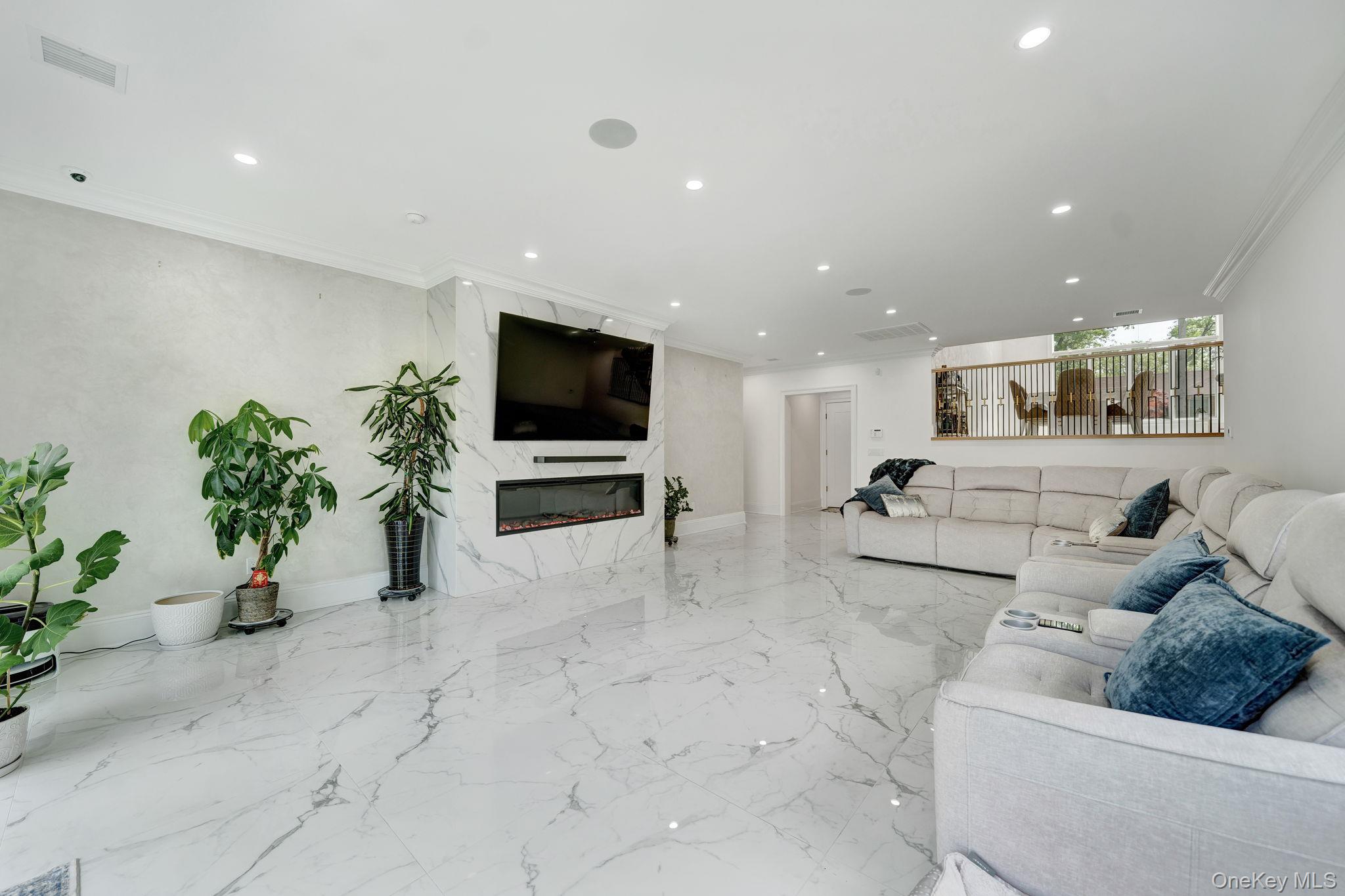 783 Oakleigh Road Property Photo 29
