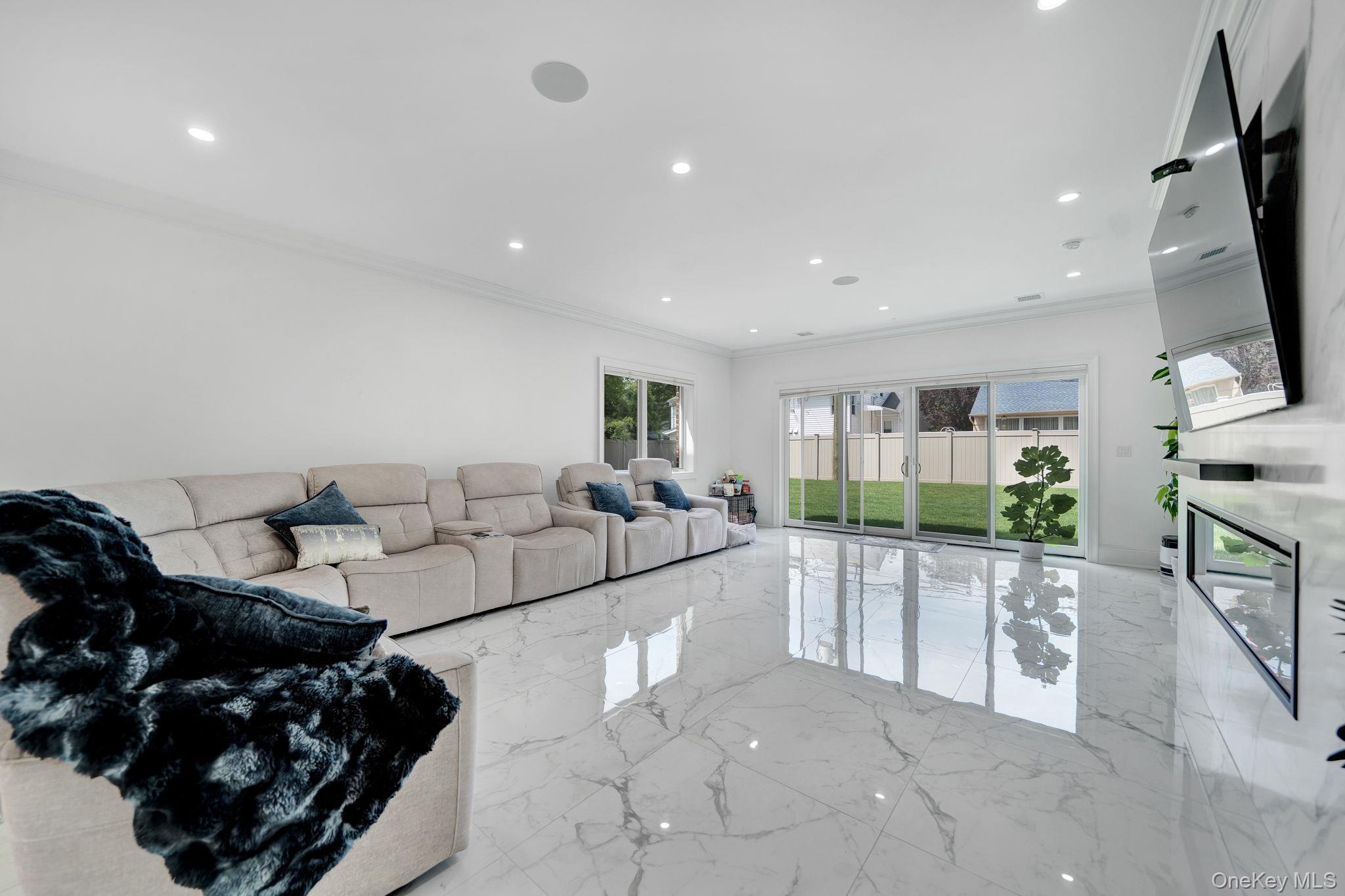 783 Oakleigh Road Property Photo 30
