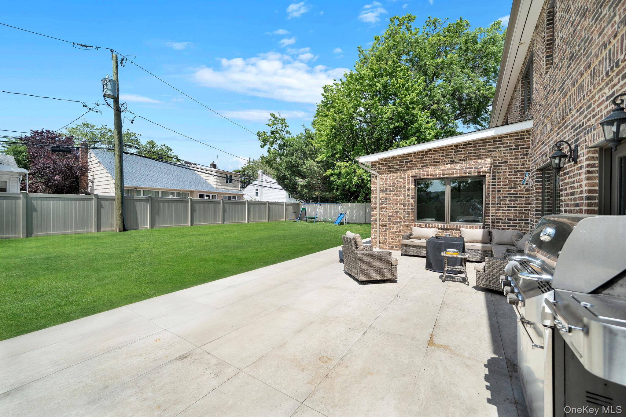 783 Oakleigh Road Property Photo 35