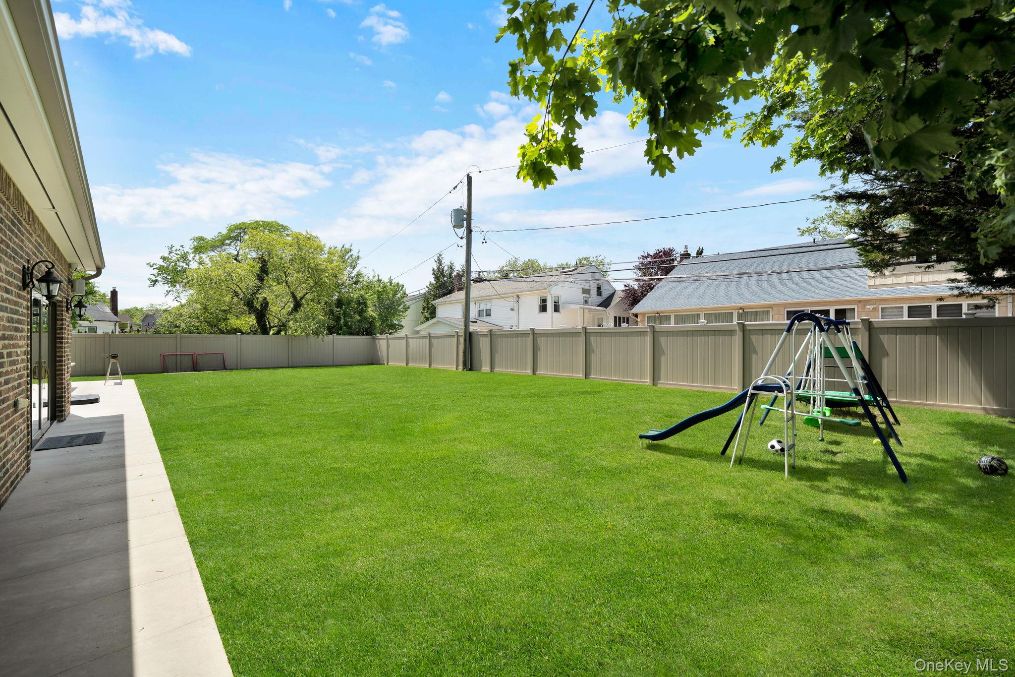 783 Oakleigh Road Property Photo 37
