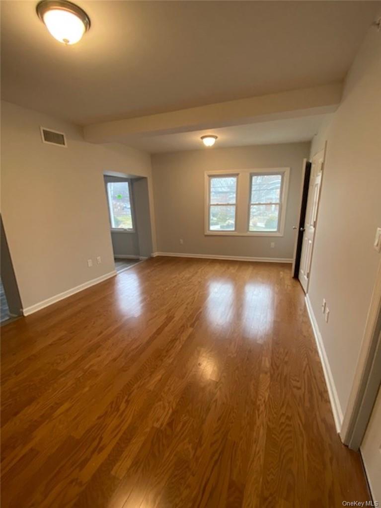 165/167 E Main Street 2a Property Photo 4