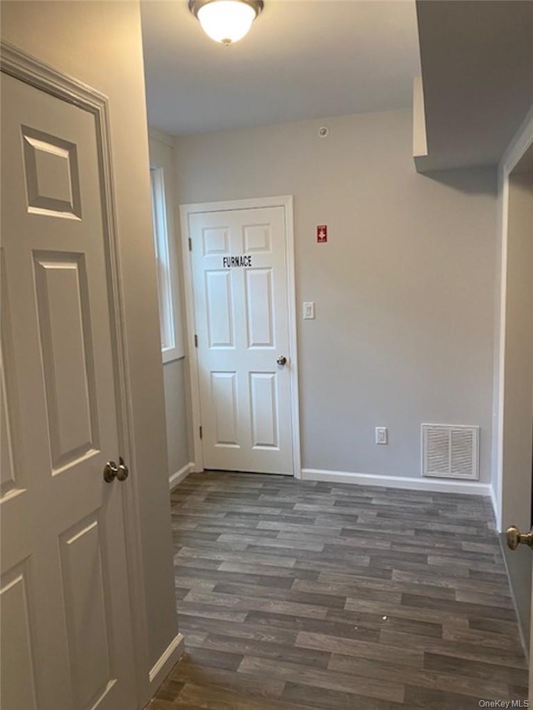 165/167 E Main Street 2a Property Photo 13