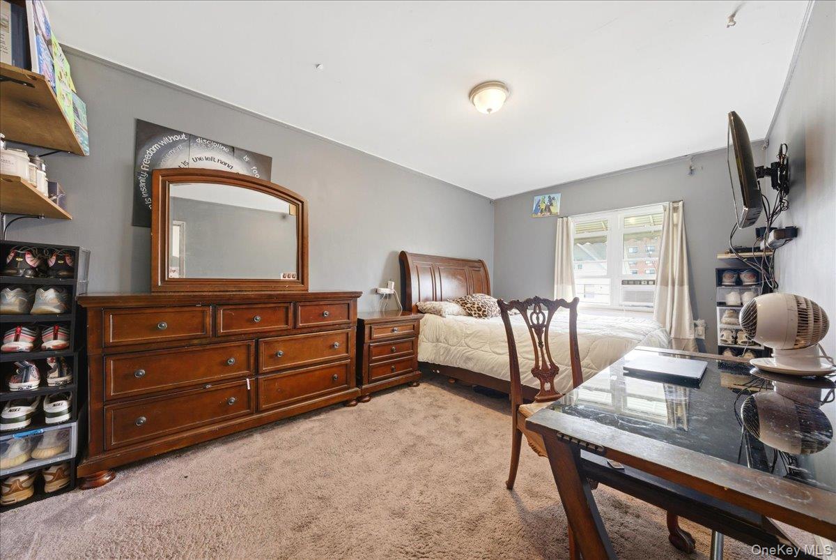 4425 Richardson Avenue Property Photo 12