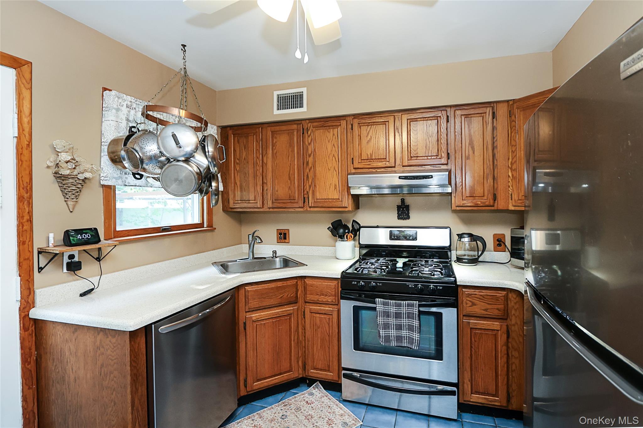 1372 Pine Drive Property Photo 12