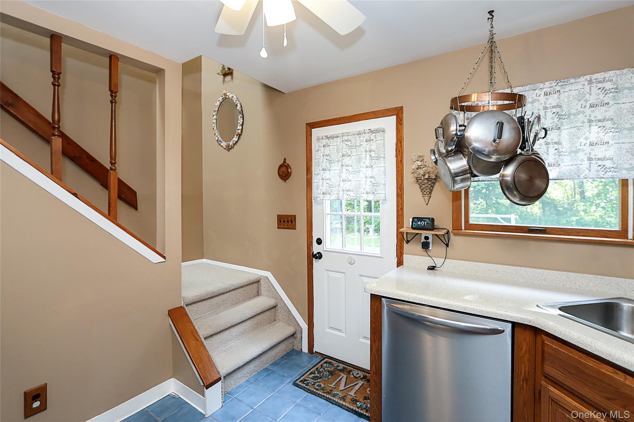 1372 Pine Drive Property Photo 15