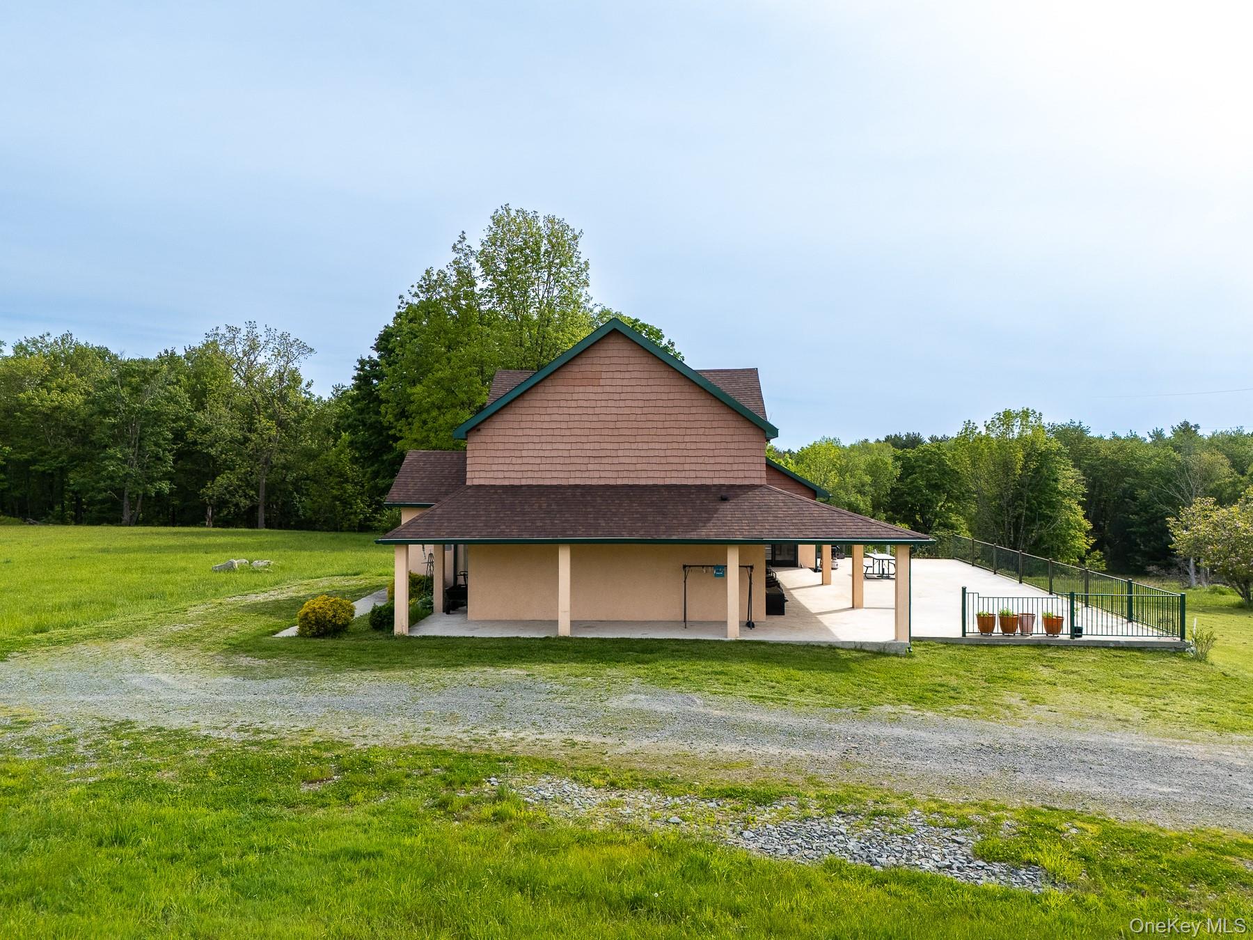 240 A Mountaindale Road Property Photo 4