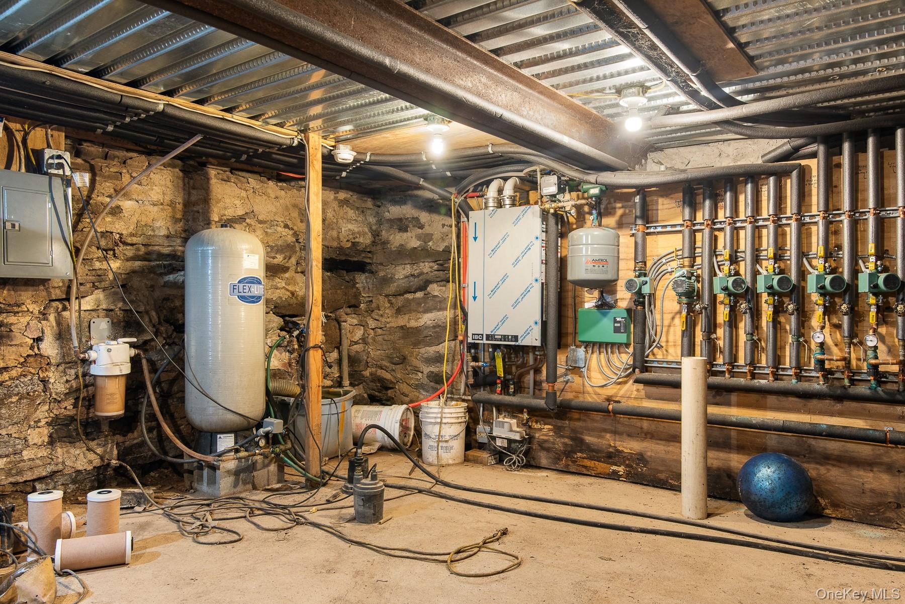 240 A Mountaindale Road Property Photo 22