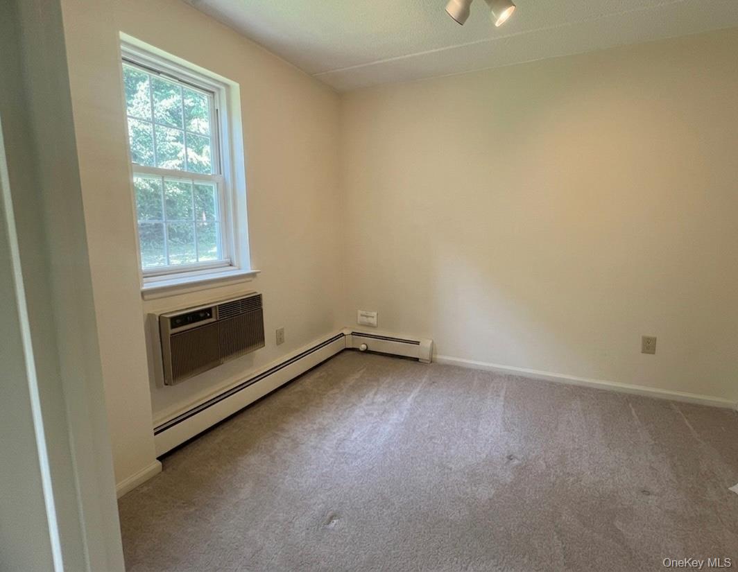 2 Consulate Drive 1-a Property Photo 7