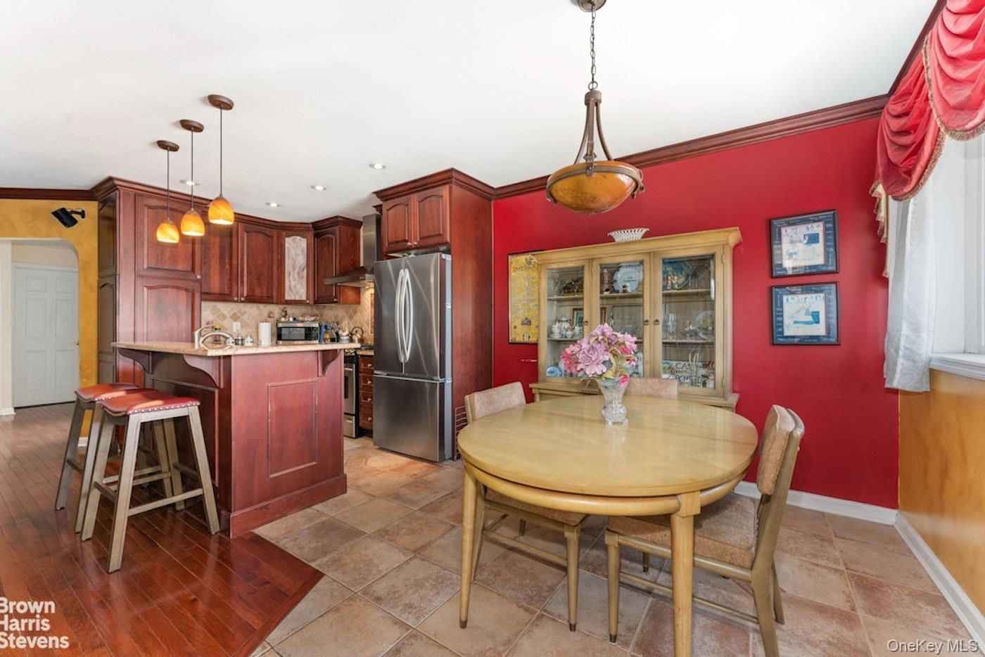 1910 150th Street Property Photo 3