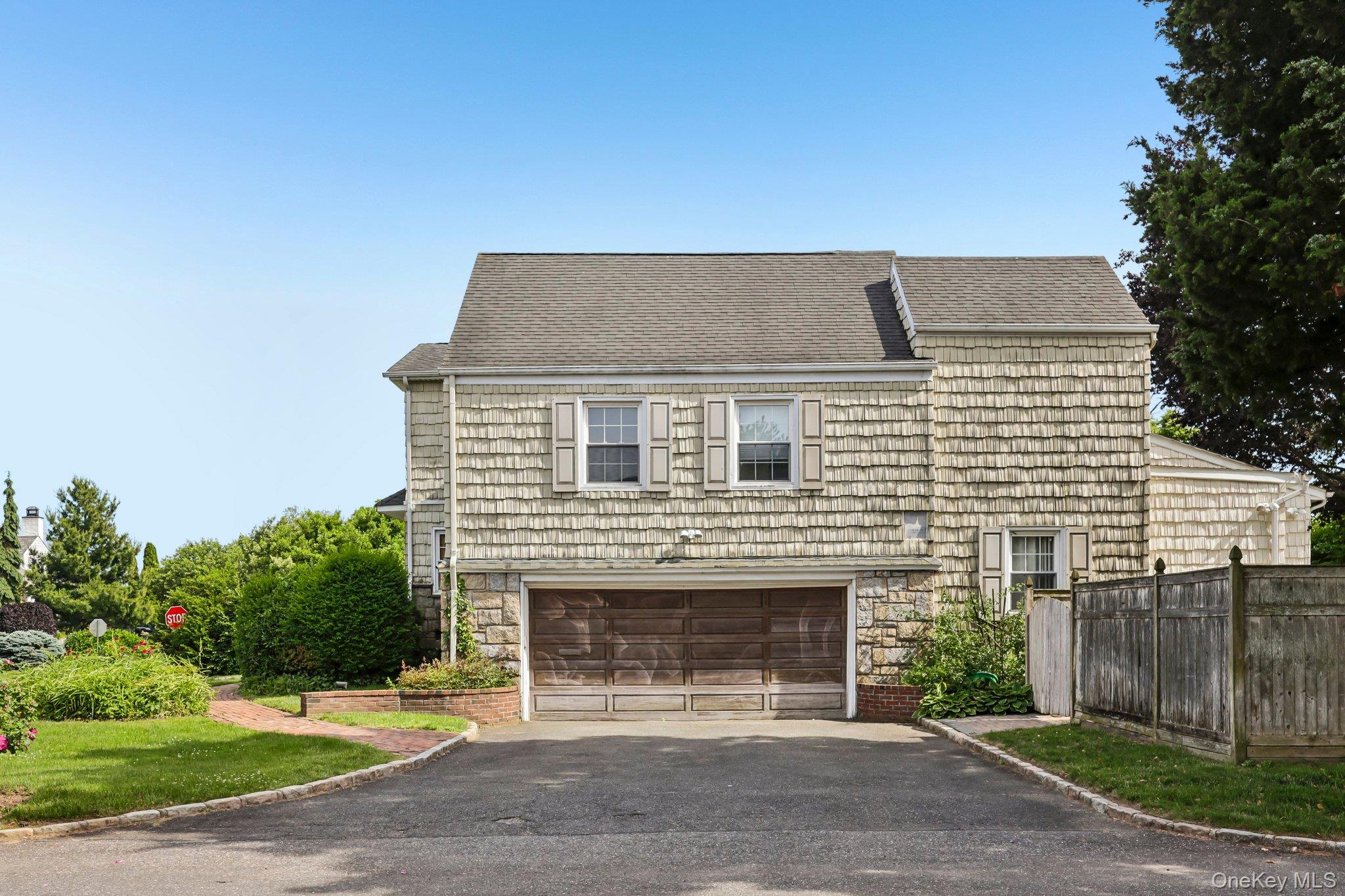 1304 Harbor Road Property Photo 2