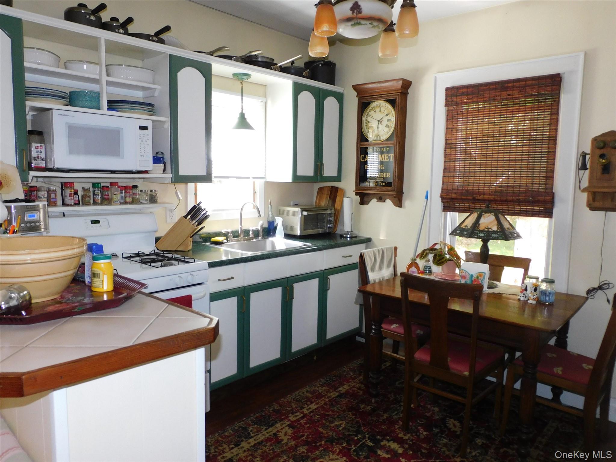 18 & 20 Church Road Property Photo 16