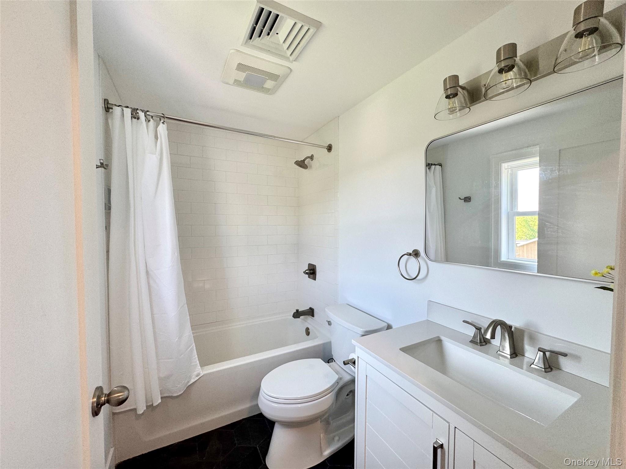 631 Main Street Property Photo 21