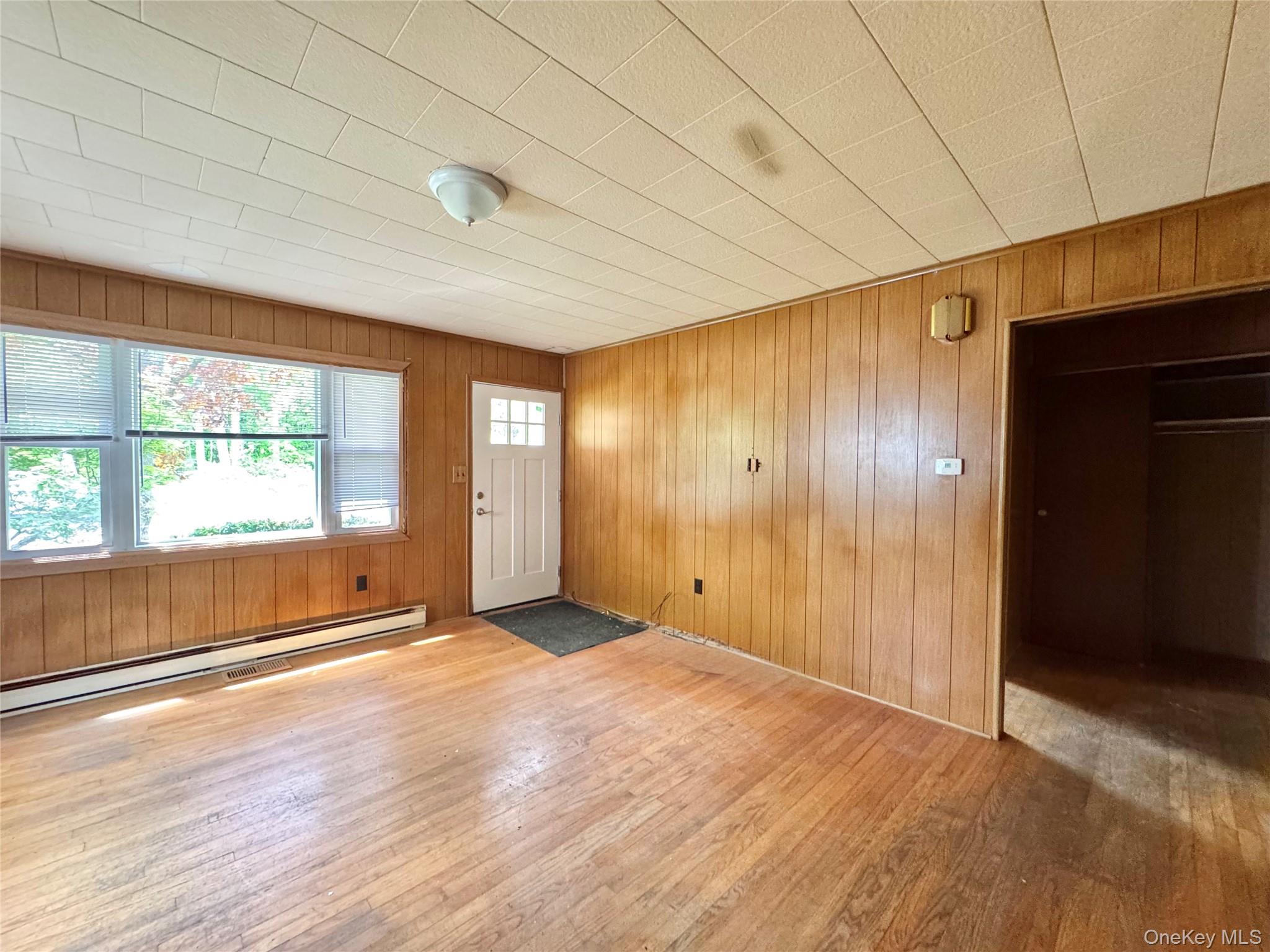 752 Old Route 23 Property Photo 9