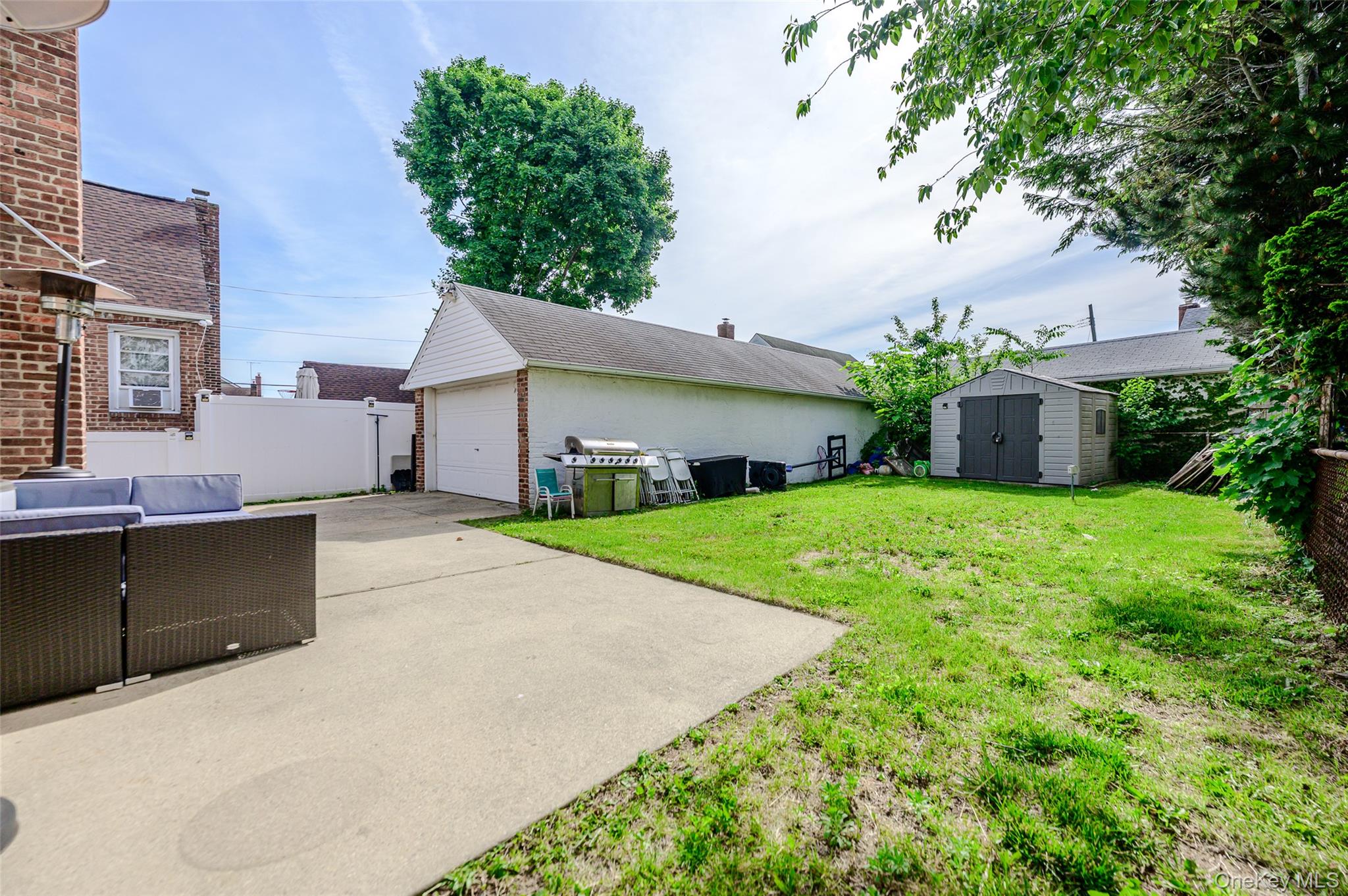 58 N Montgomery Street Property Photo 15