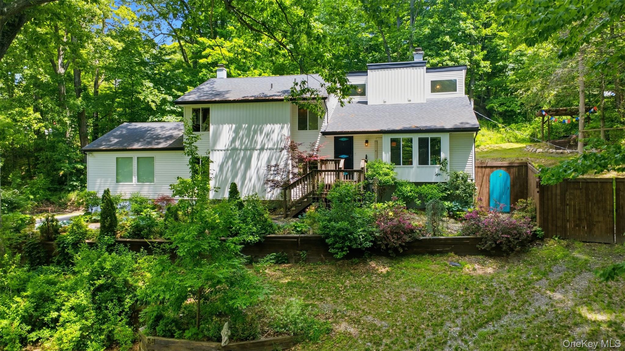62 Old Sylvan Lake Property Photo 36