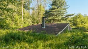 884 Camby Road Property Photo 3