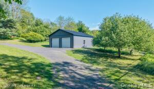 884 Camby Road Property Photo 6