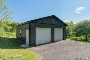 884 Camby Road Property Photo 8