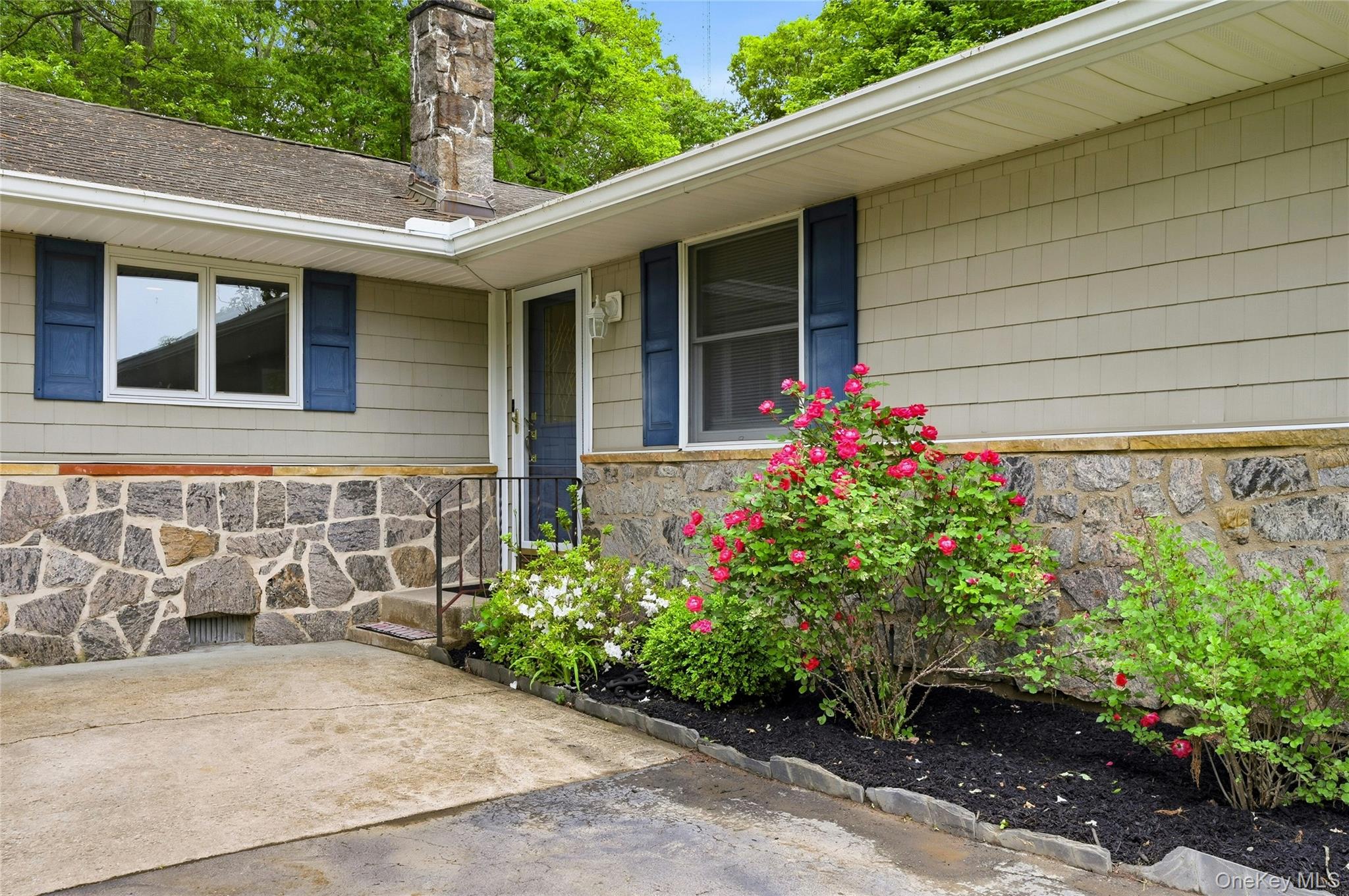 25 Edcris Lane Property Photo 5