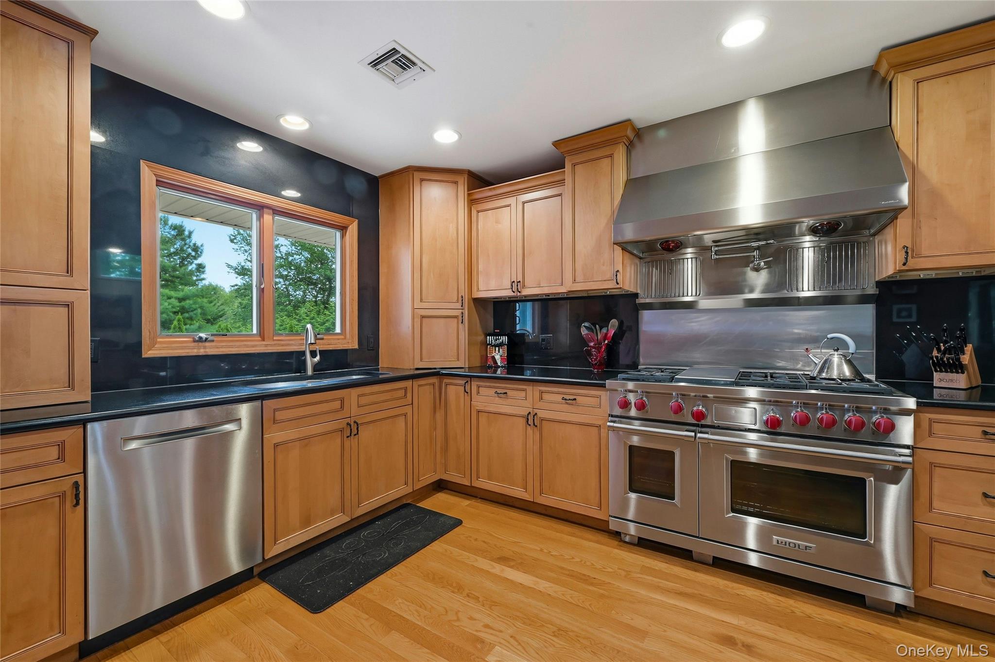 25 Edcris Lane Property Photo 11