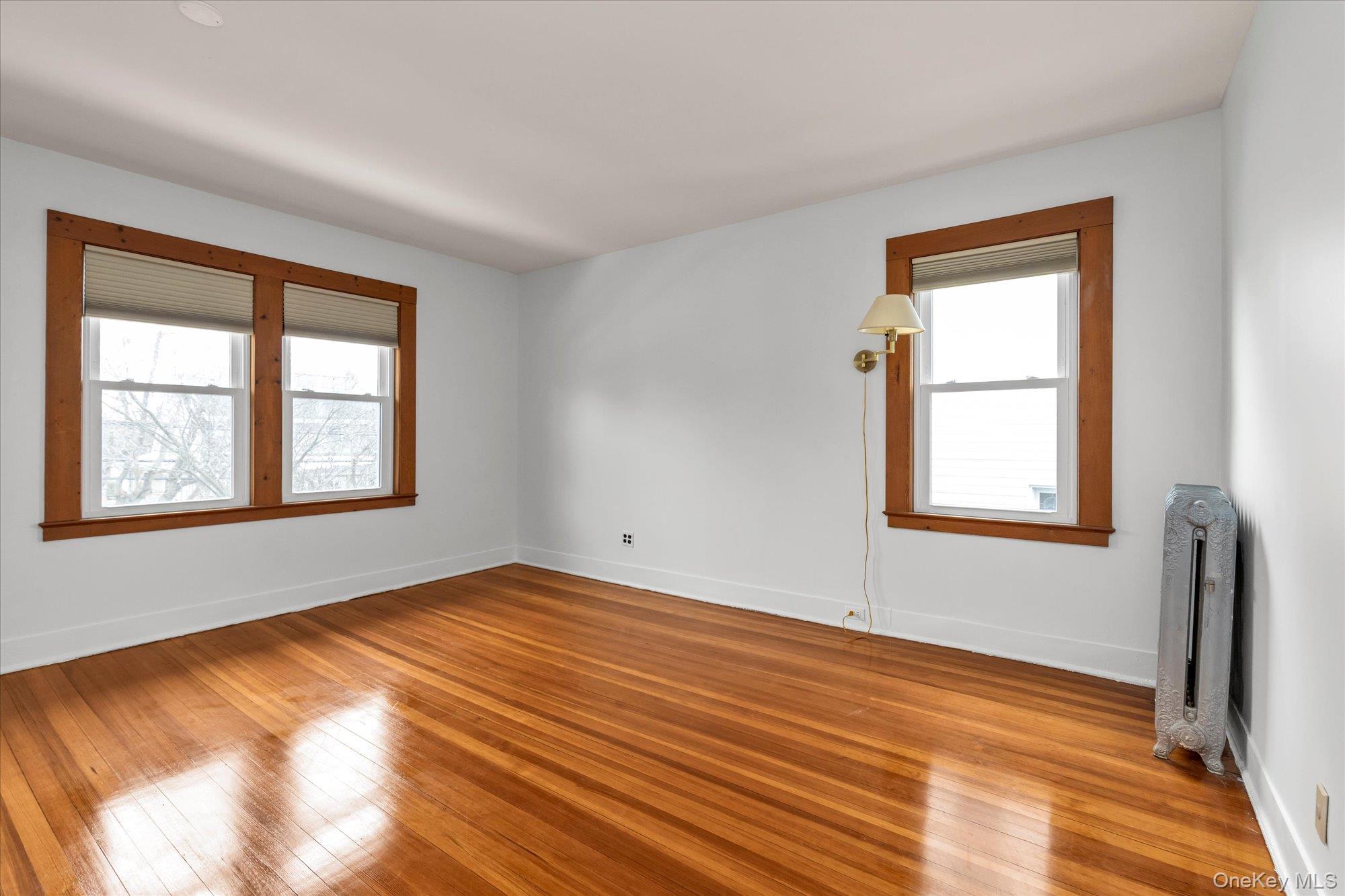 23 Thompson Place 2 Property Photo 1