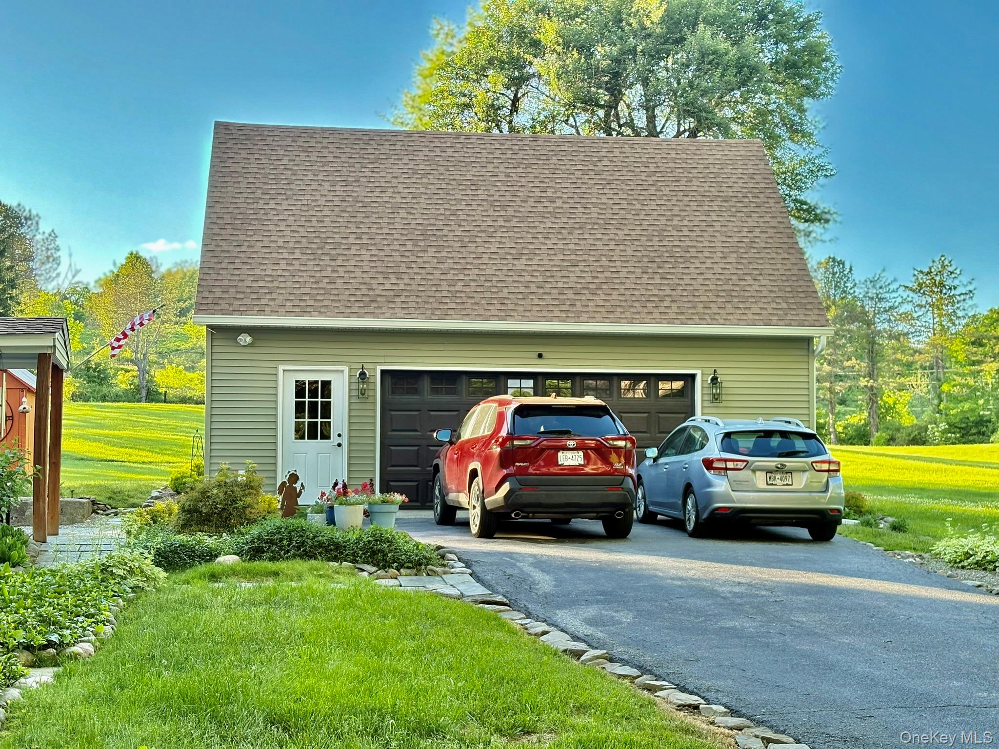 2303 Salt Point Turnpike Property Photo 8