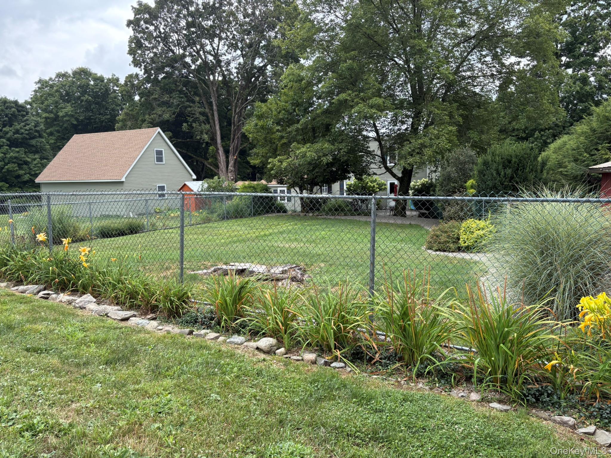 2303 Salt Point Turnpike Property Photo 21