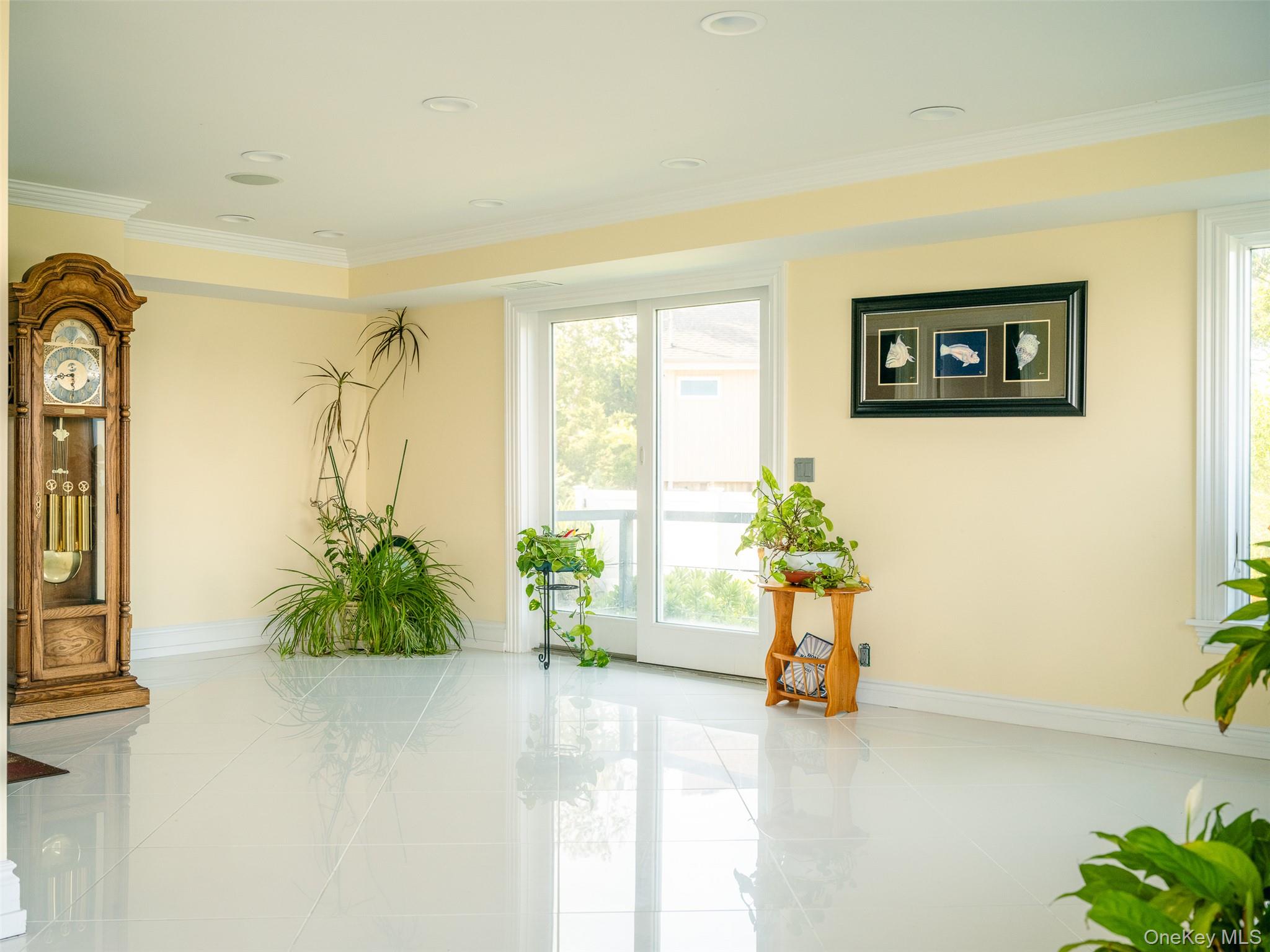 144 Crystal Beach Boulevard Property Photo 13