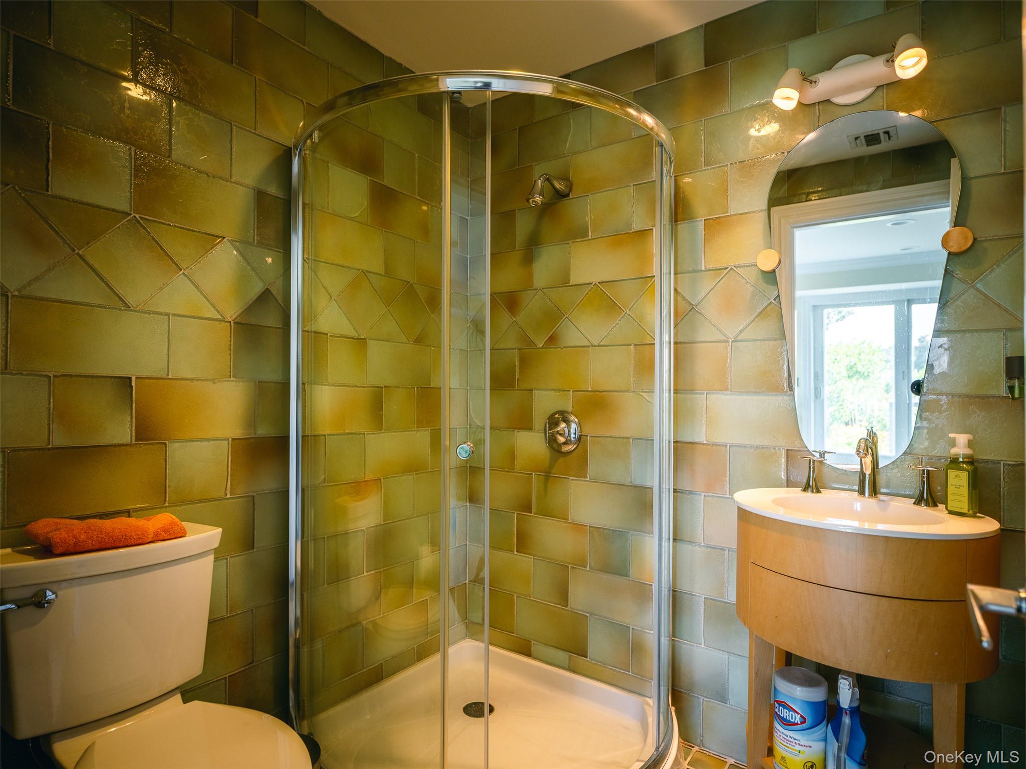 144 Crystal Beach Boulevard Property Photo 15