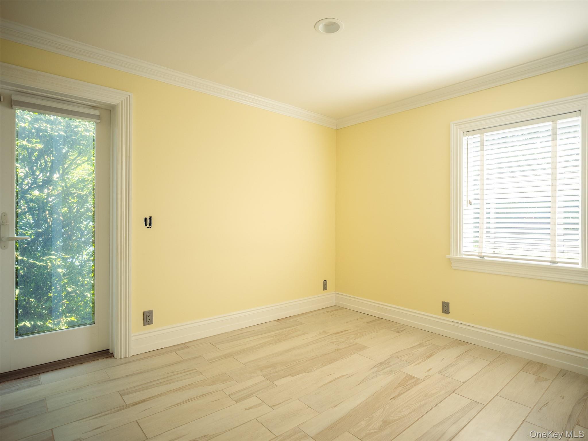 144 Crystal Beach Boulevard Property Photo 22