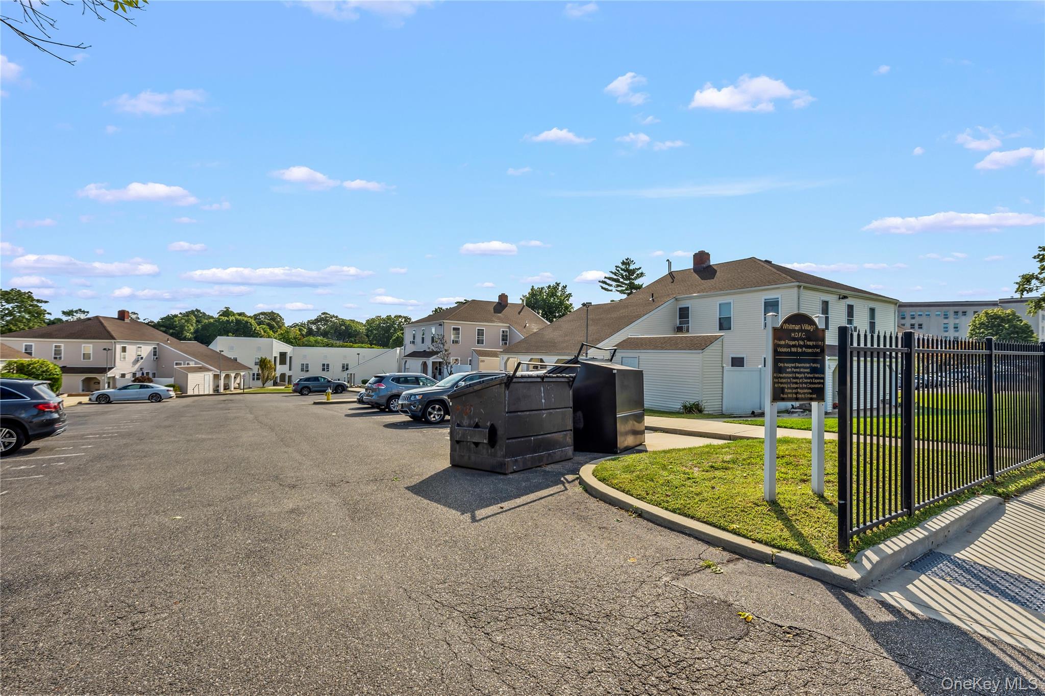 200 Lowndes Avenue A Property Photo 4