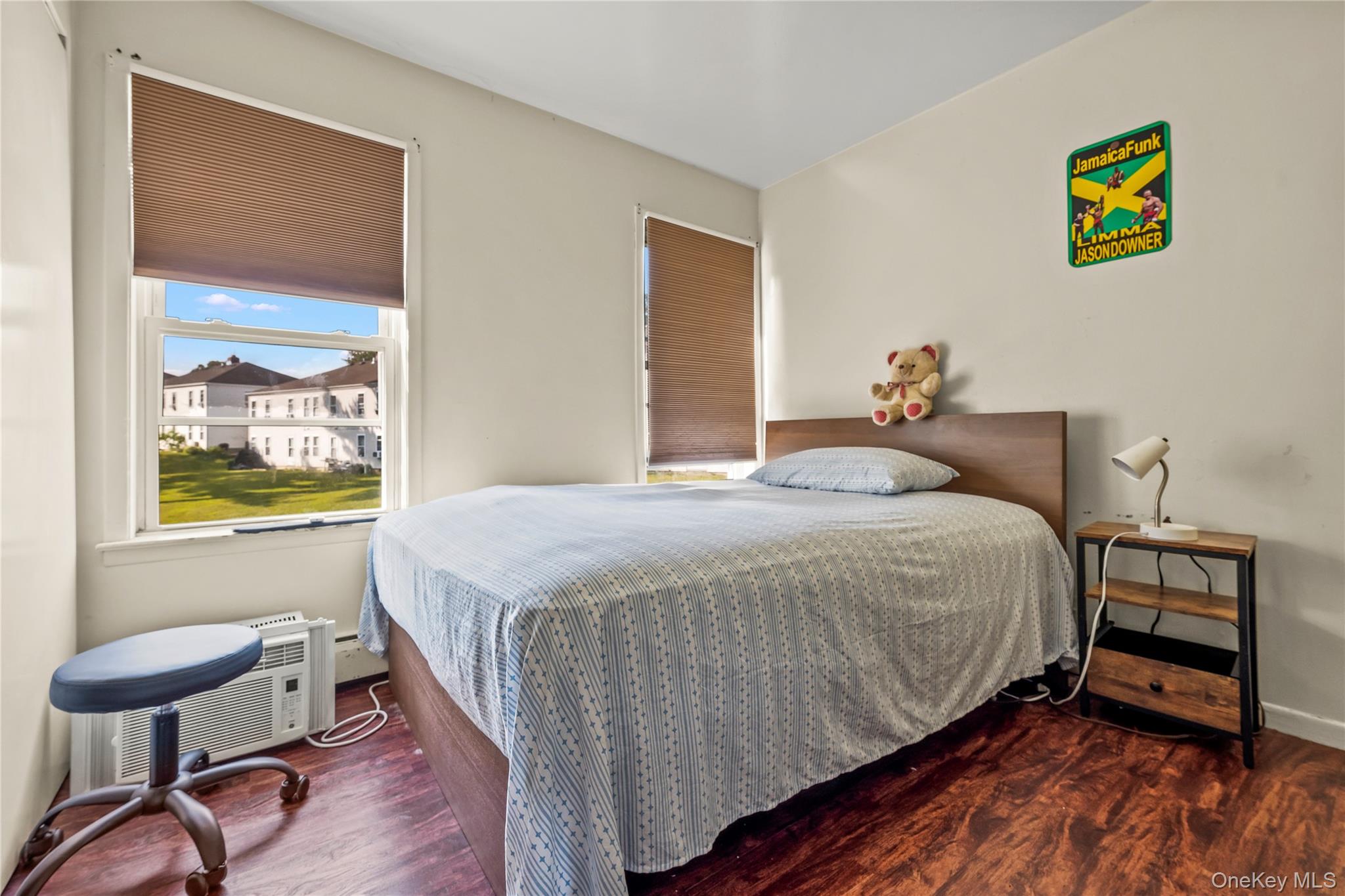 200 Lowndes Avenue A Property Photo 5