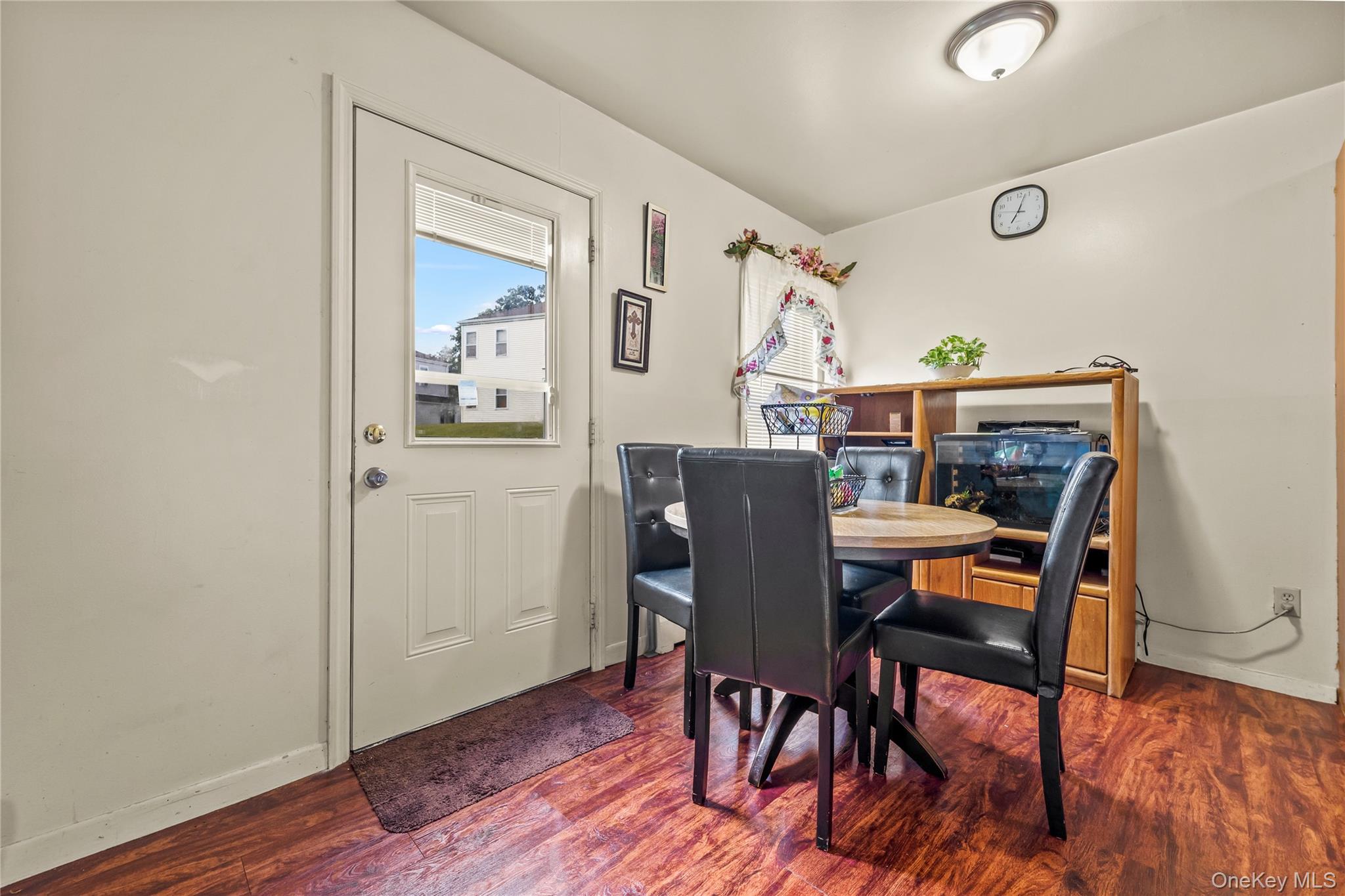 200 Lowndes Avenue A Property Photo 14