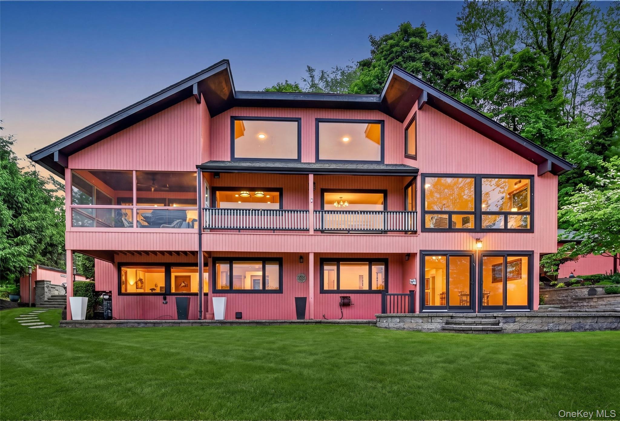 4 Grandview Avenue Property Photo 2