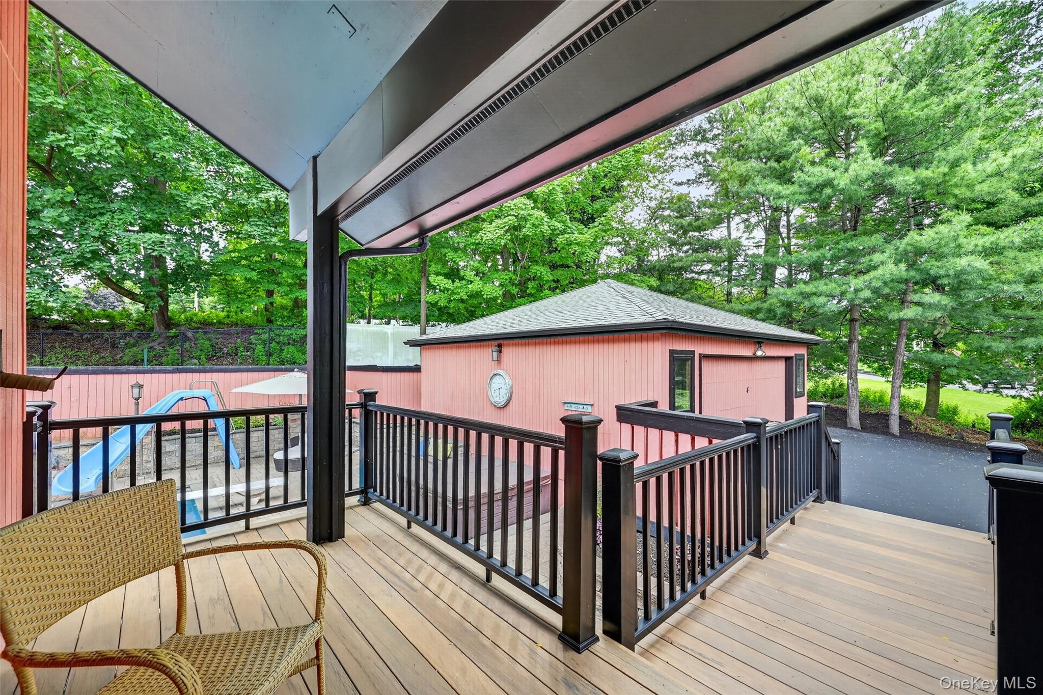 4 Grandview Avenue Property Photo 9