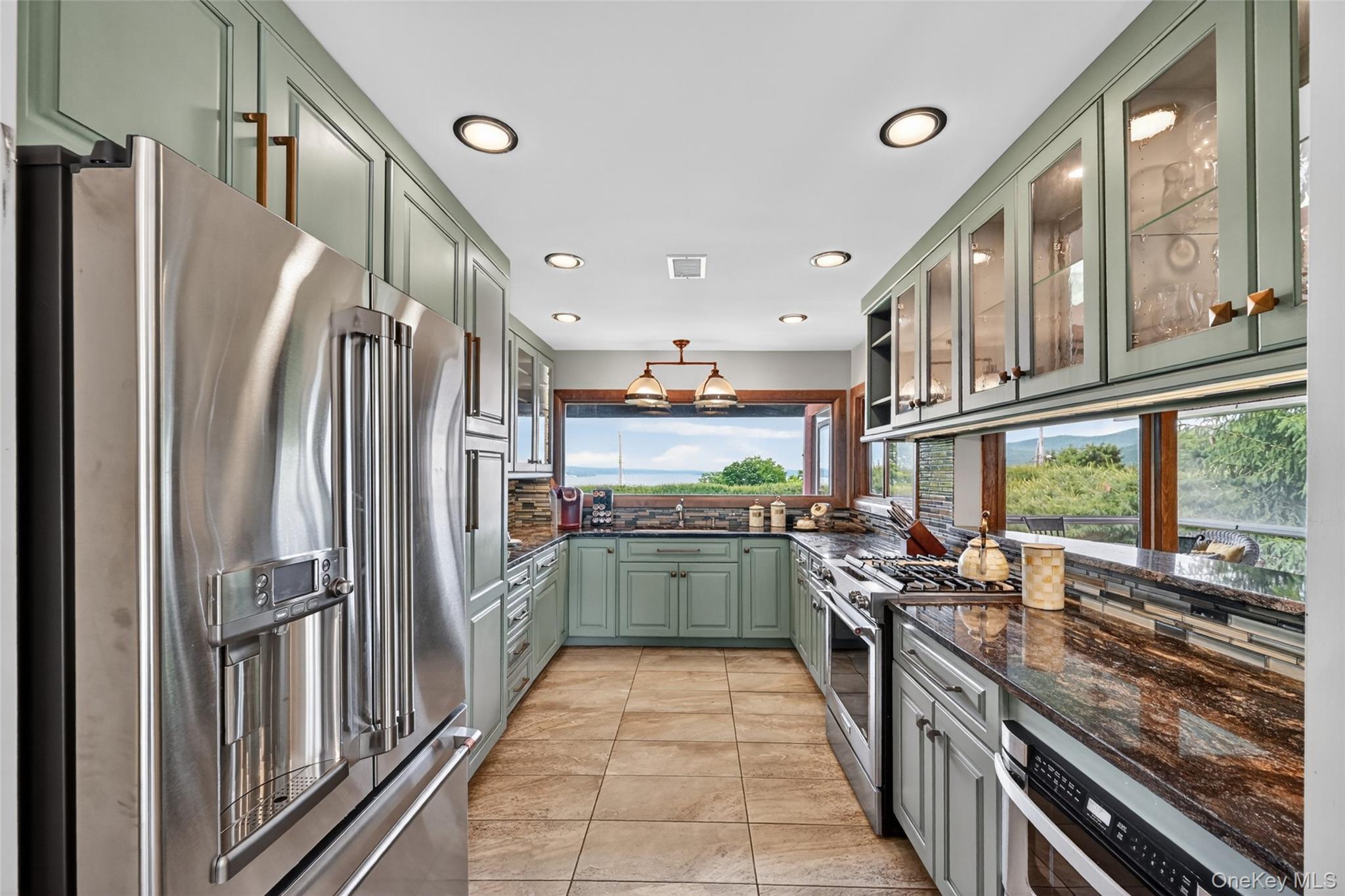 4 Grandview Avenue Property Photo 15