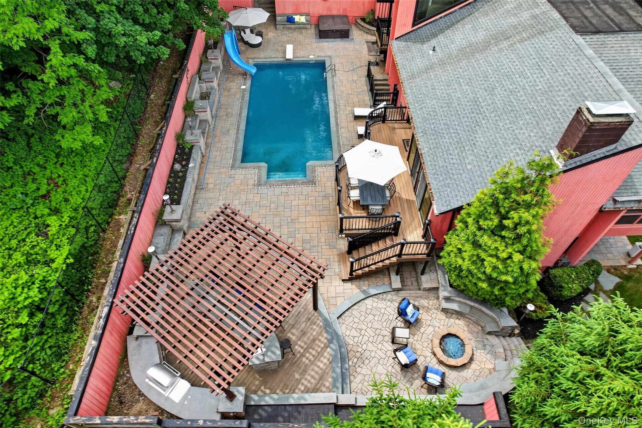 4 Grandview Avenue Property Photo 22