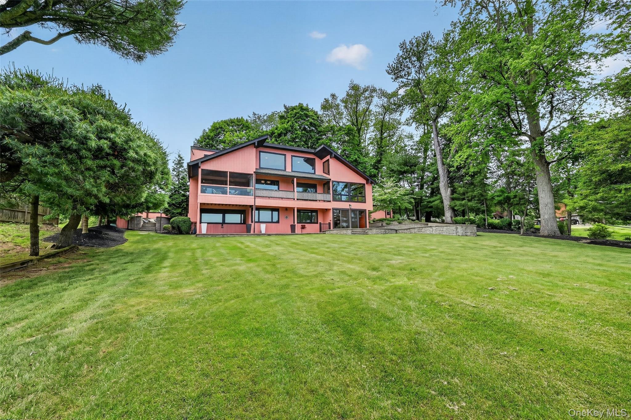 4 Grandview Avenue Property Photo 47