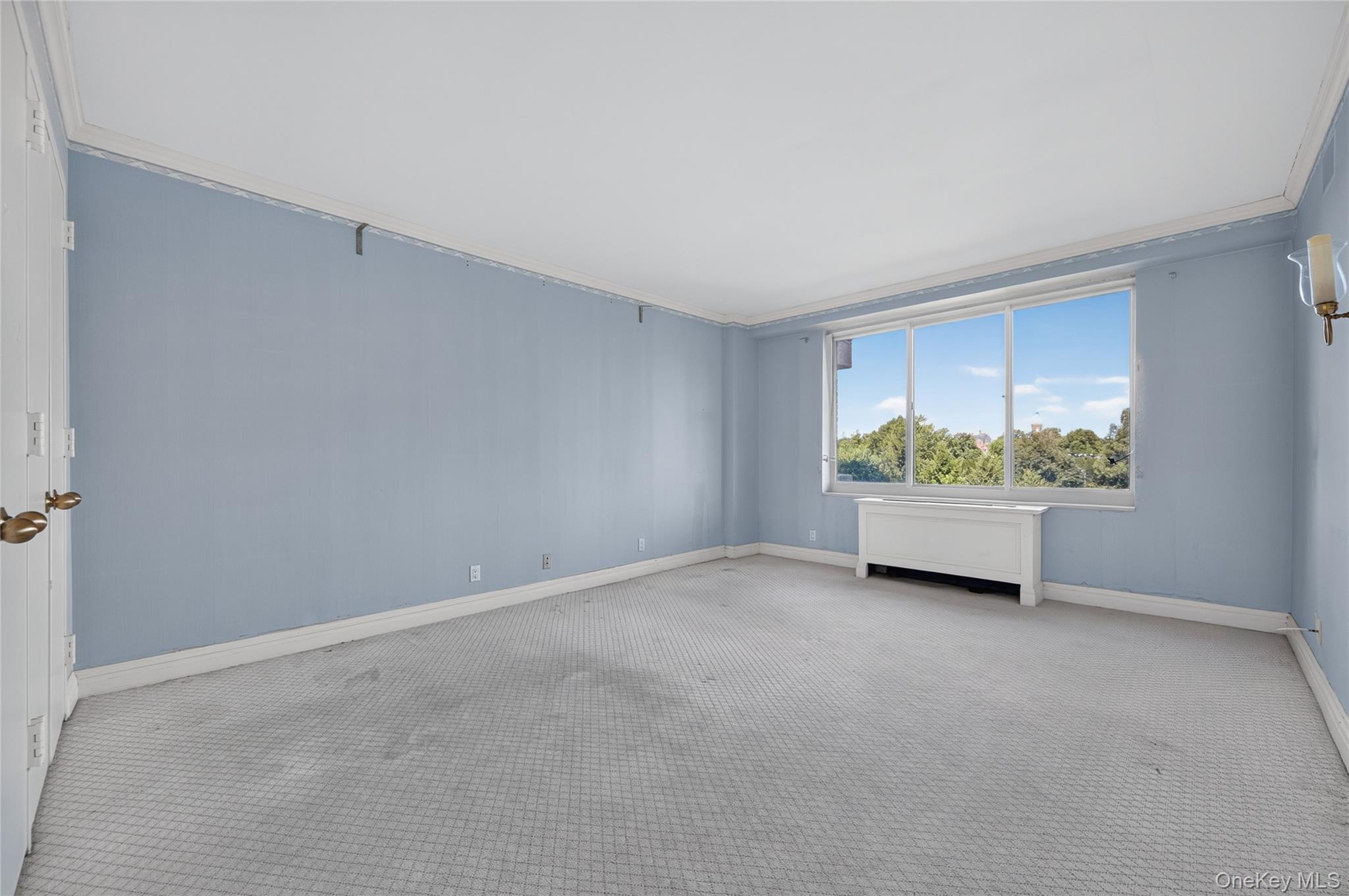 111 Cherry Valley Avenue 304 Property Photo 21