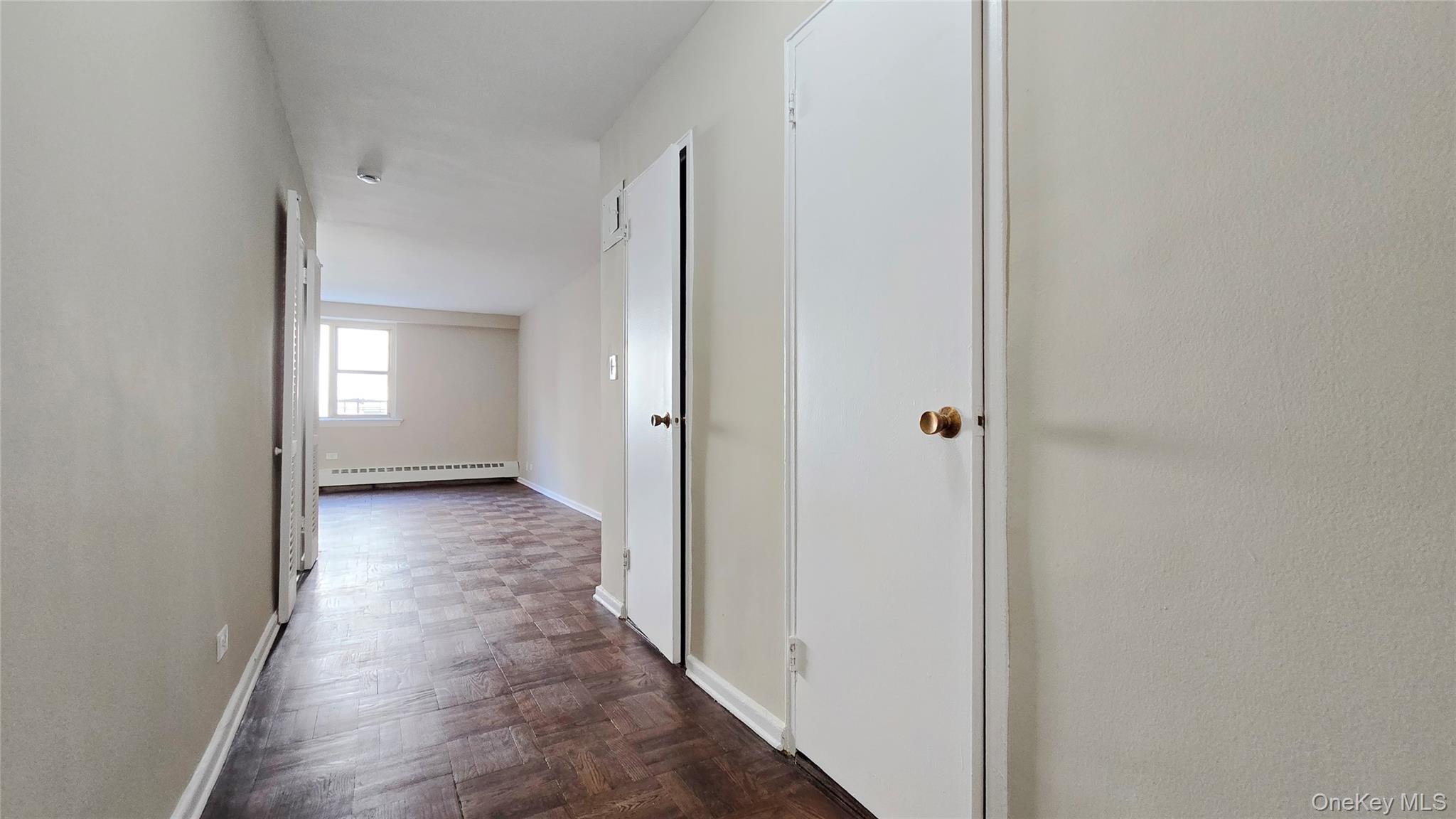 8900 170 Street 1n Property Photo 3