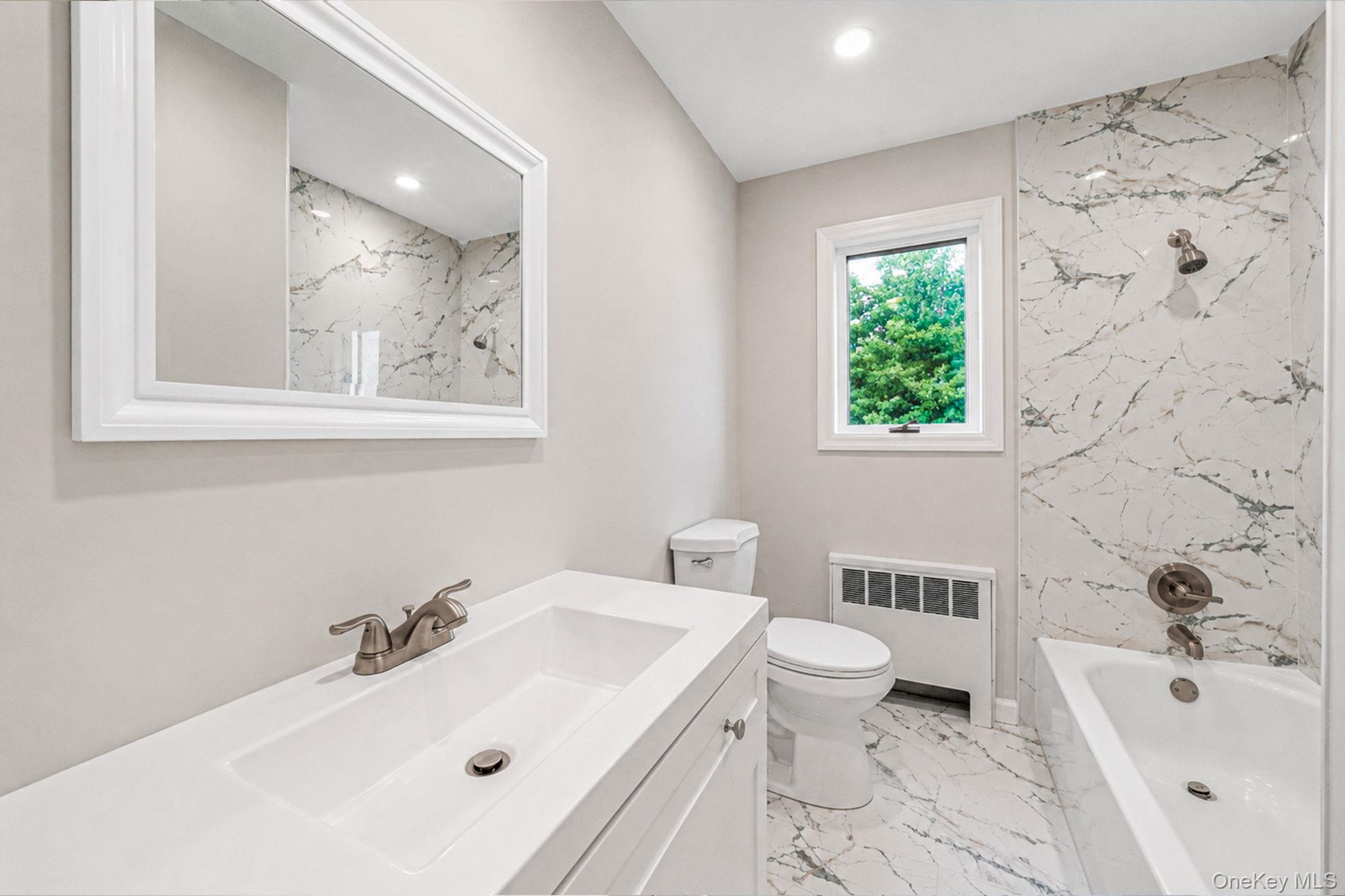 986 Cayuga Road Property Photo 18